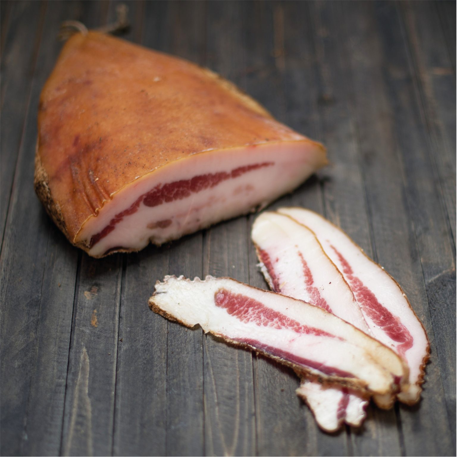 Black pepper seasoned Guanciale - approx. 200gr